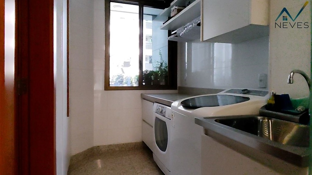 Apartamento à venda com 3 quartos, 117m² - Foto 15