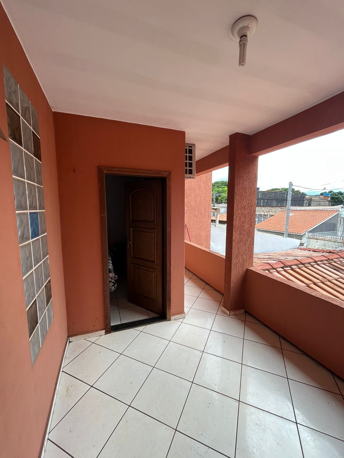 Casa à venda com 5 quartos, 300m² - Foto 8