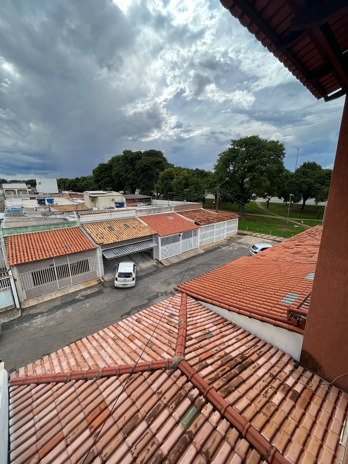 Casa à venda com 5 quartos, 300m² - Foto 10