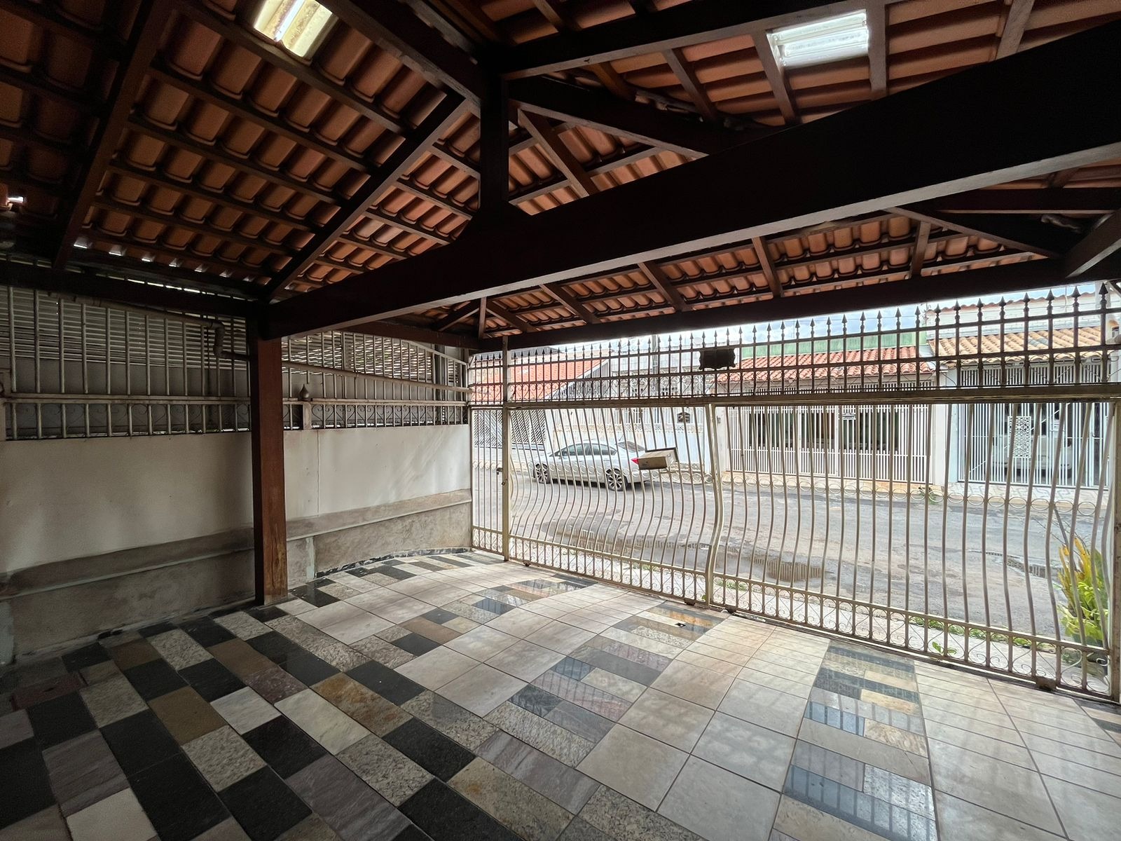 Casa à venda com 5 quartos, 300m² - Foto 21