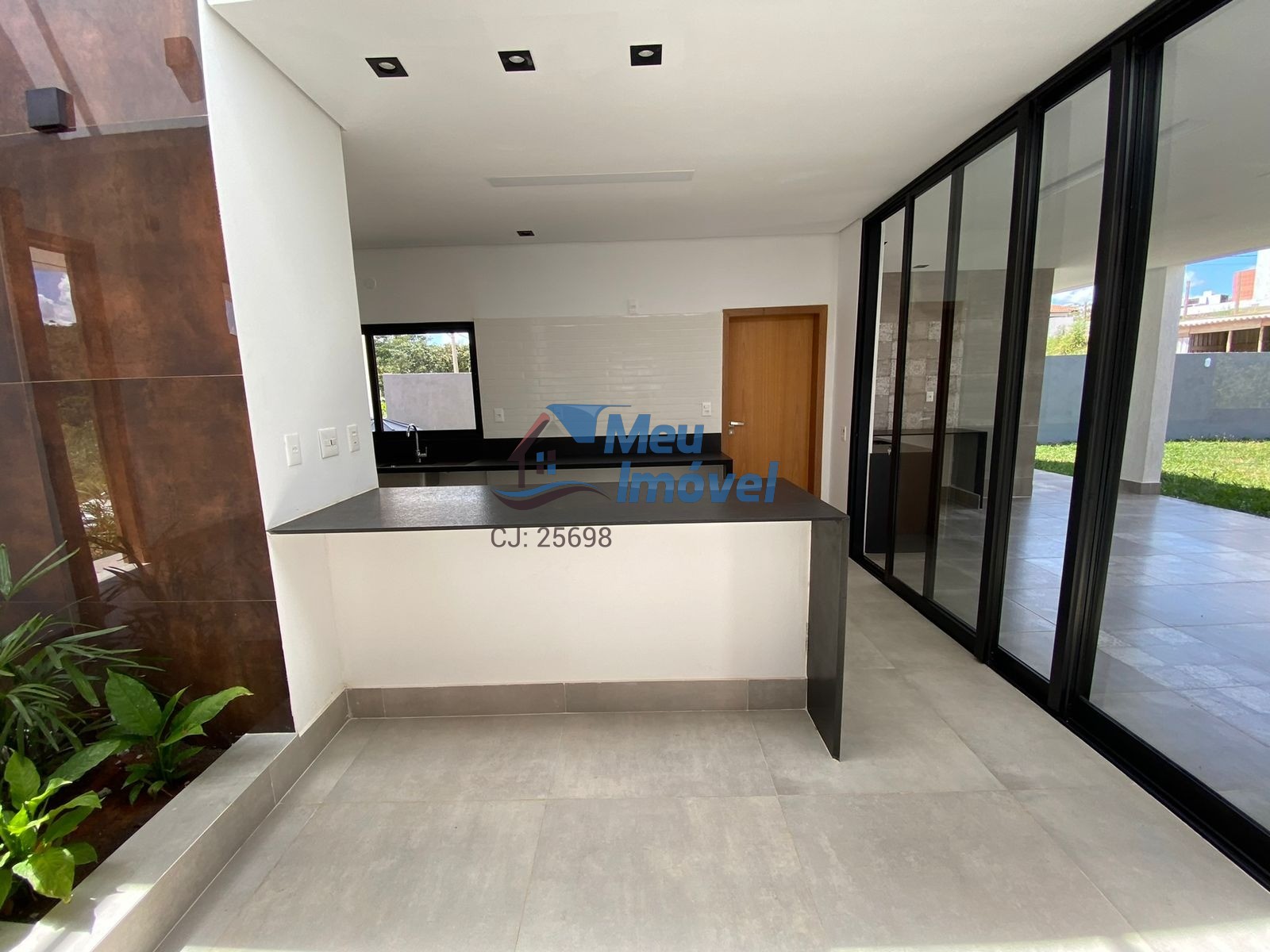 Casa à venda com 4 quartos, 260m² - Foto 16