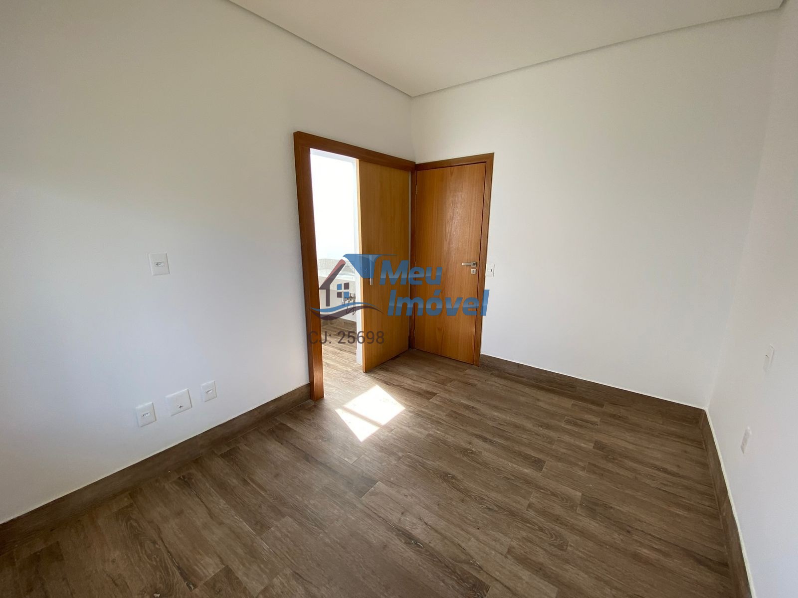 Casa à venda com 4 quartos, 260m² - Foto 21