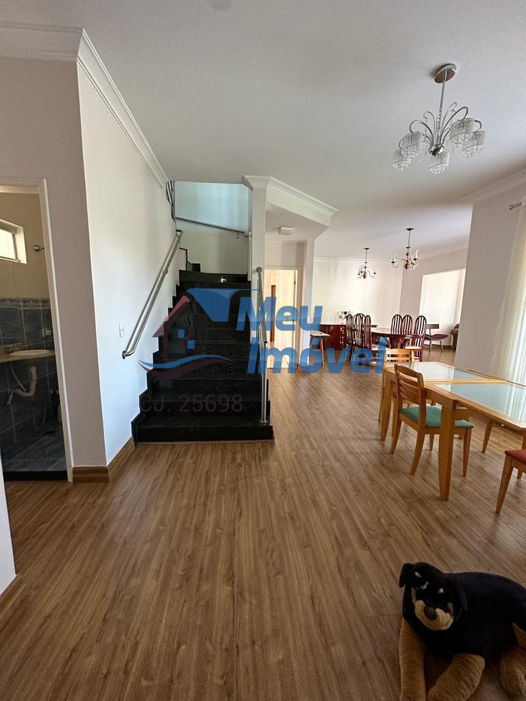 Casa à venda com 5 quartos, 600m² - Foto 4