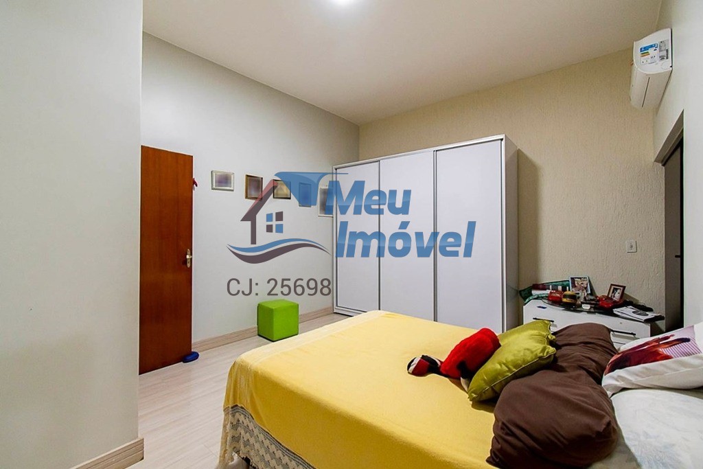 Casa à venda com 3 quartos, 360m² - Foto 28