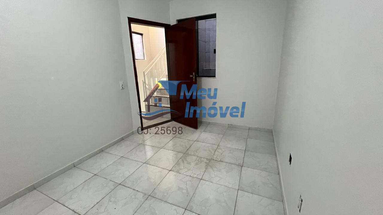 Casa à venda com 4 quartos, 105m² - Foto 10