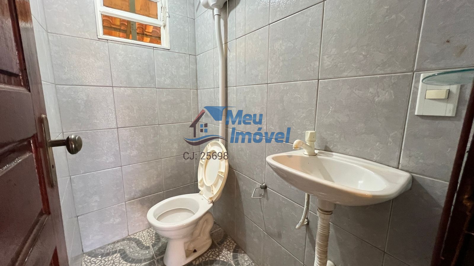 Casa à venda com 4 quartos, 105m² - Foto 16