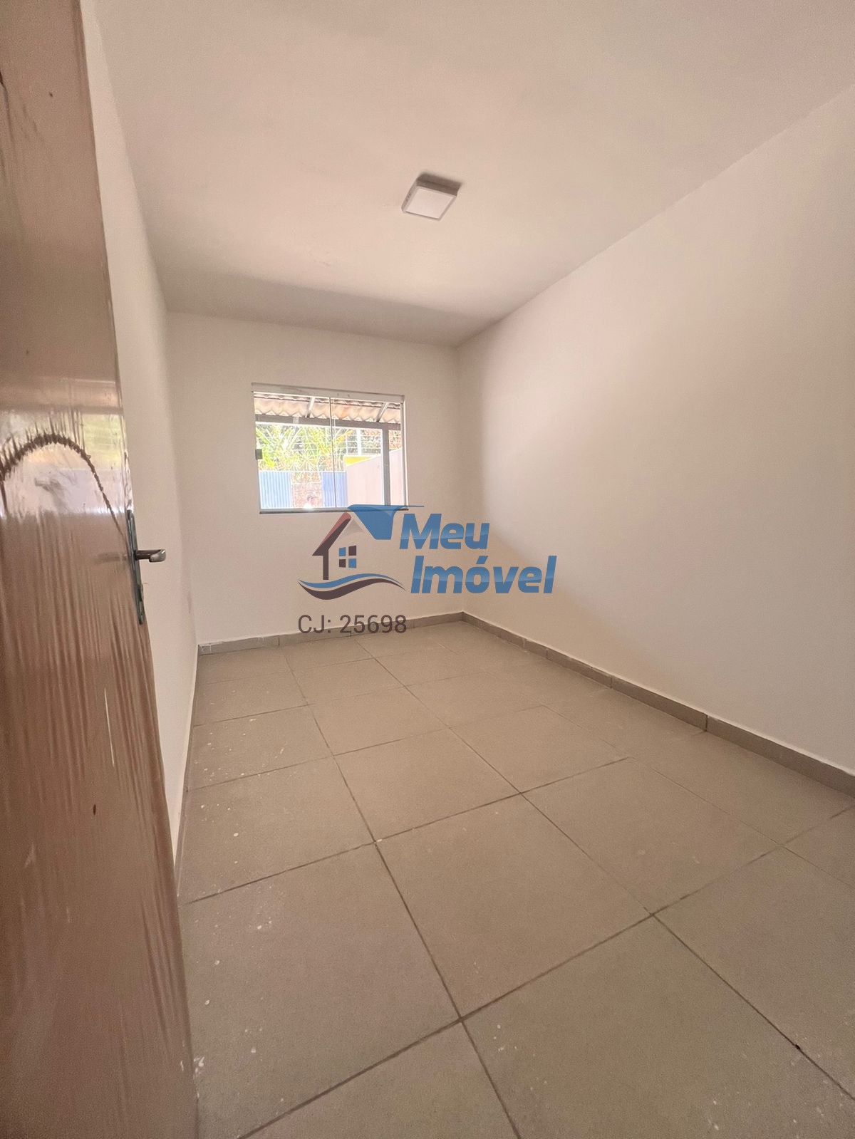 Casa à venda com 2 quartos, 81m² - Foto 5