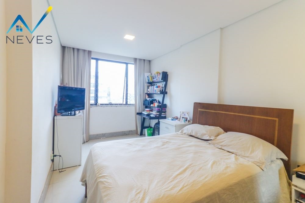 Apartamento à venda com 3 quartos, 130m² - Foto 13