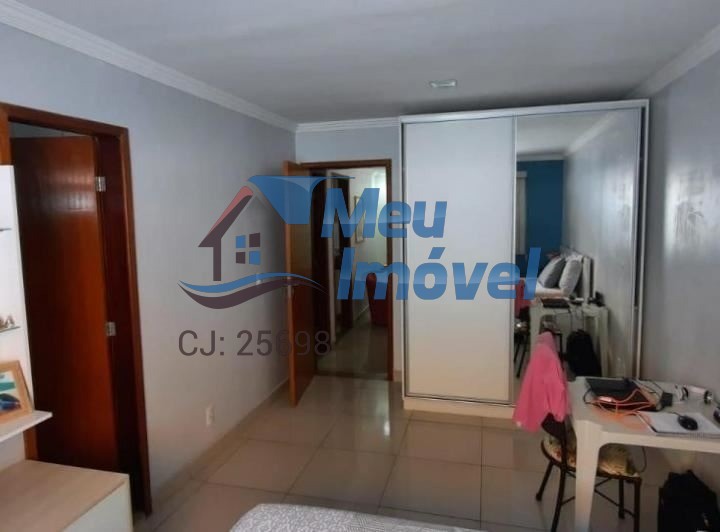 Casa à venda com 3 quartos, 180m² - Foto 17