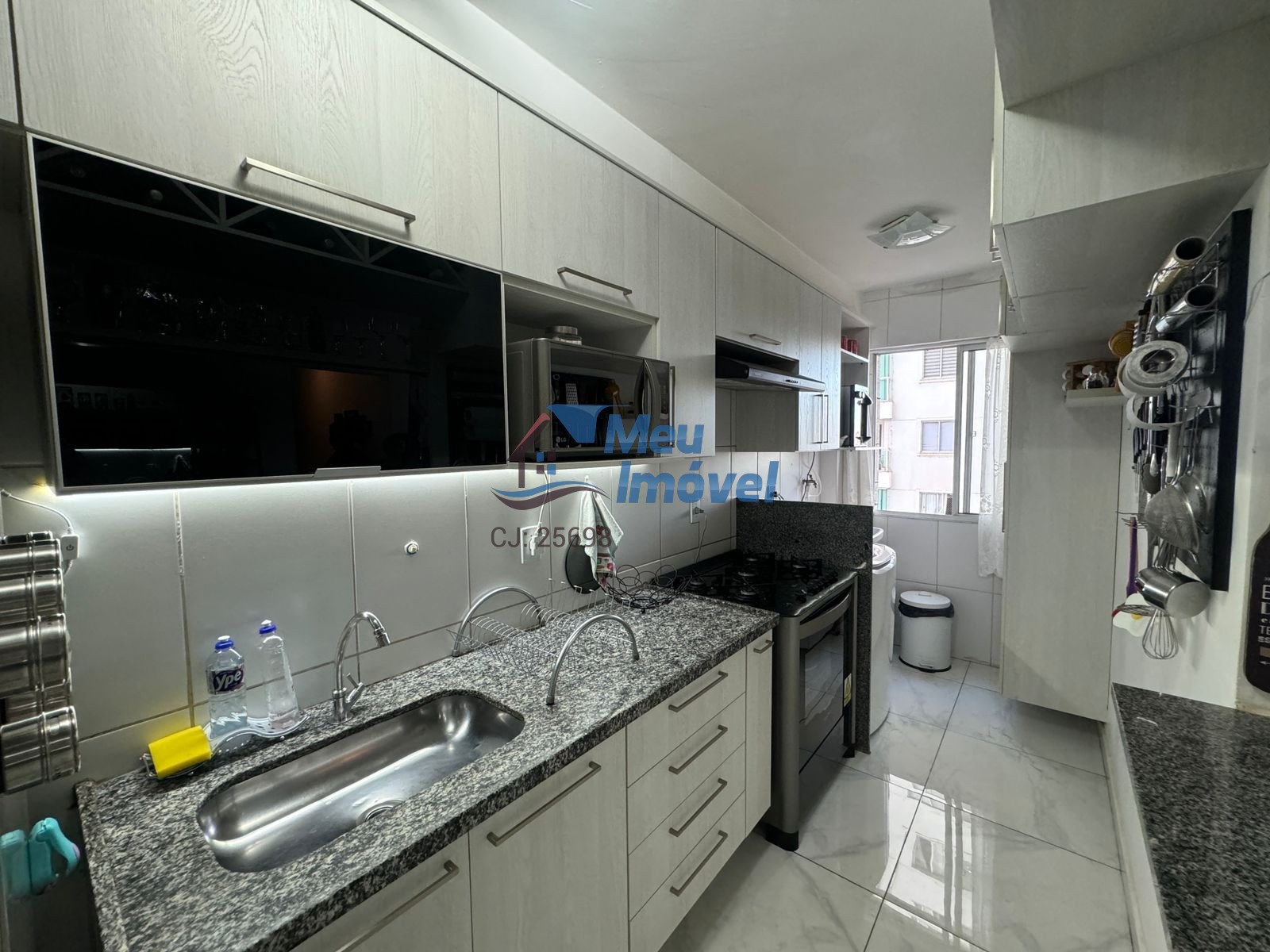 Apartamento à venda com 2 quartos, 52m² - Foto 1