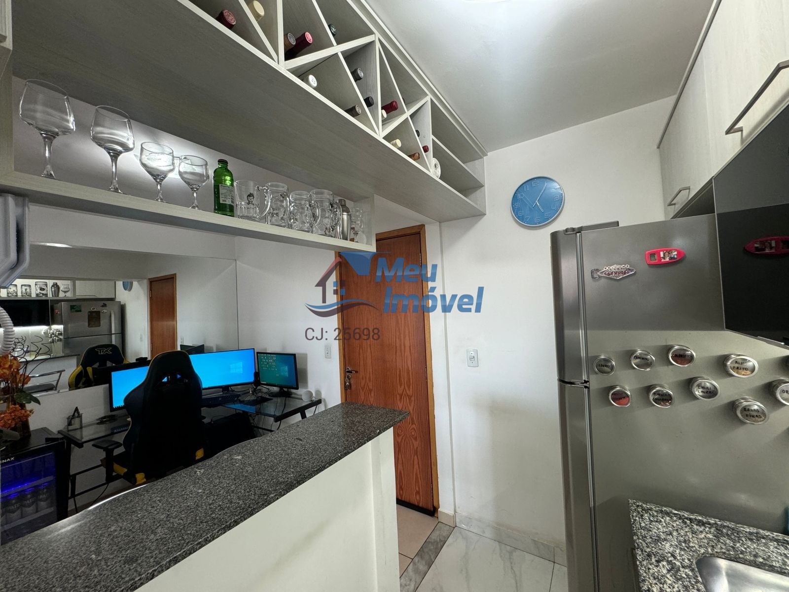 Apartamento à venda com 2 quartos, 52m² - Foto 3