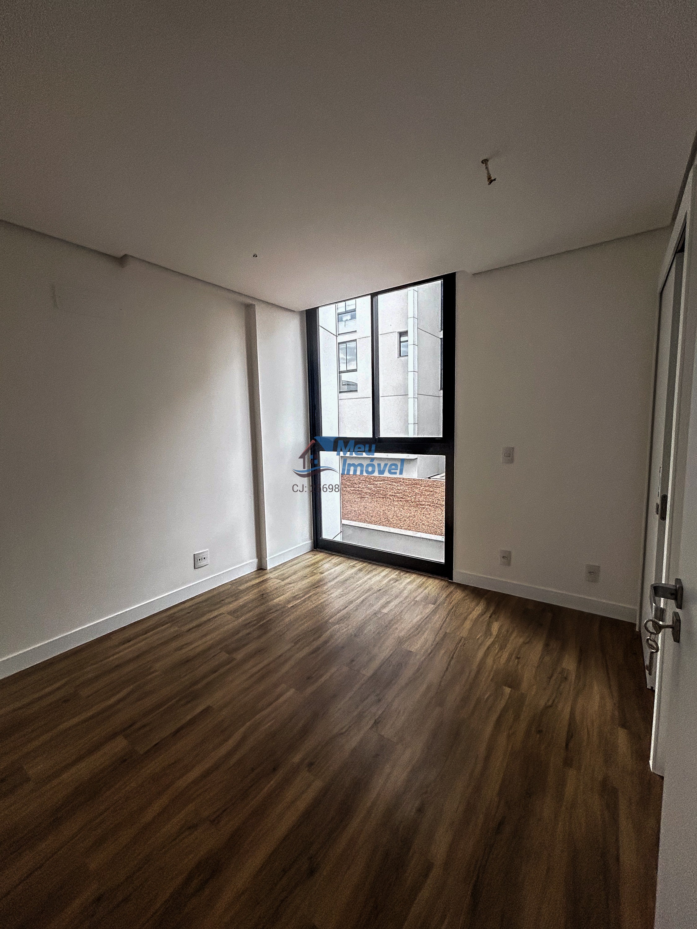 Apartamento à venda com 3 quartos, 78m² - Foto 9