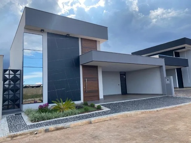 Casa à venda com 3 quartos, 280m² - Foto 1