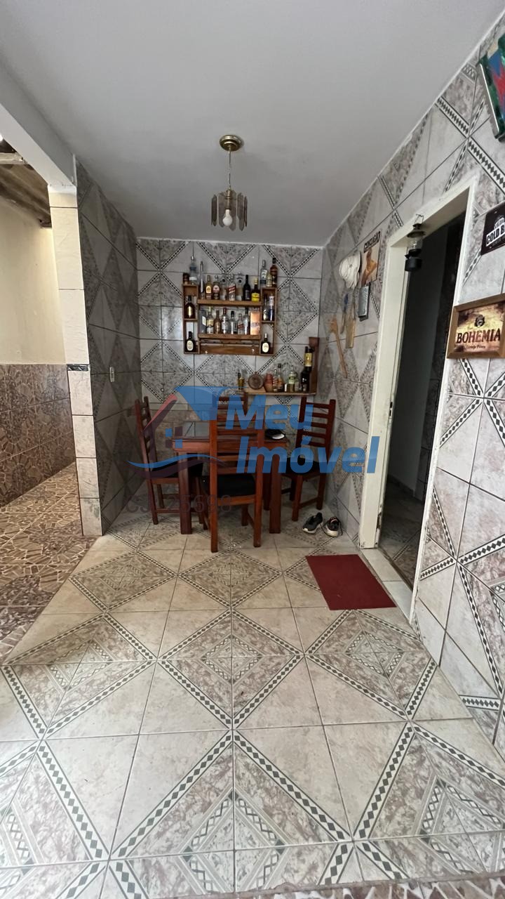 Casa à venda com 4 quartos, 150m² - Foto 12