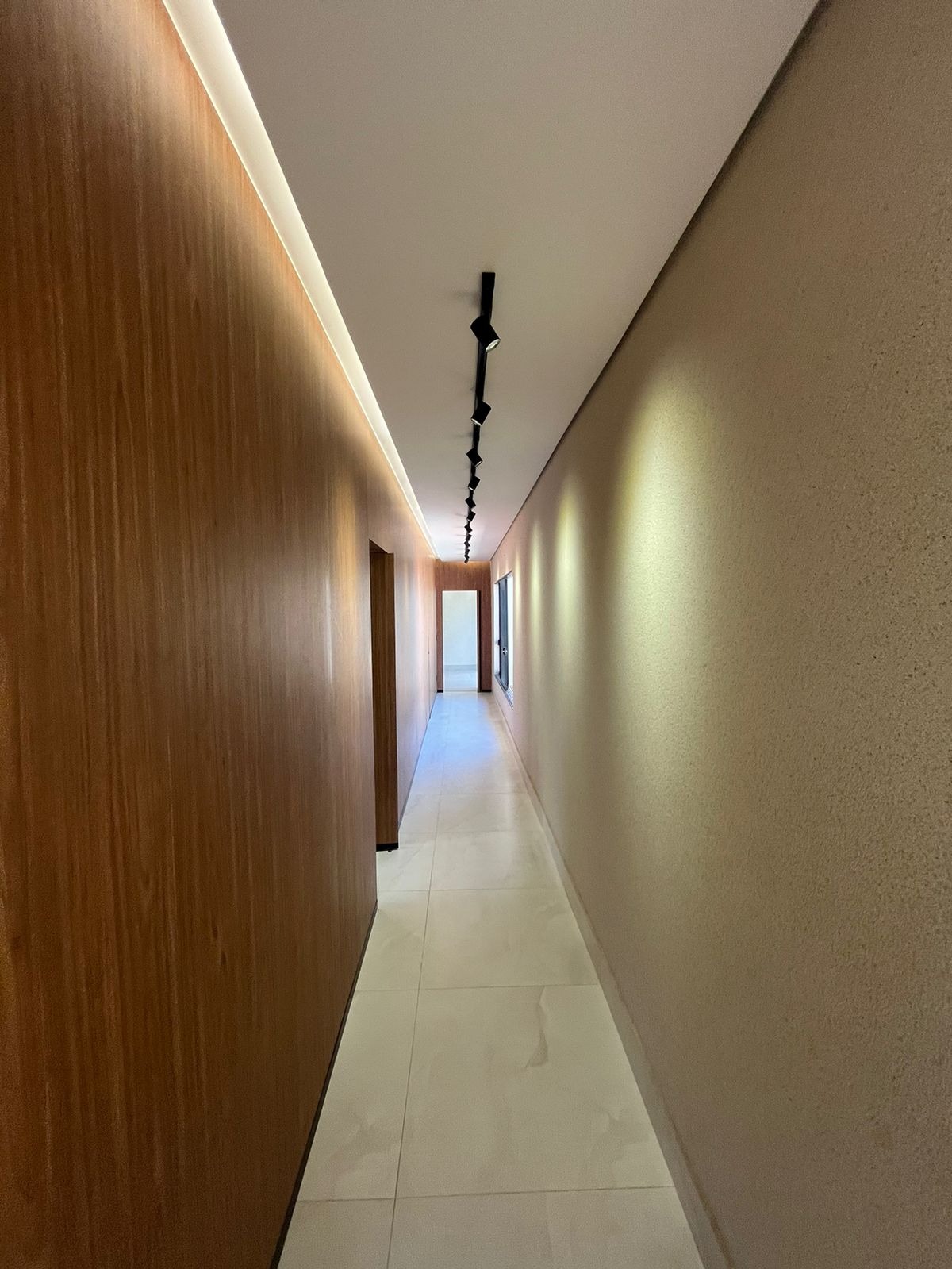 Casa à venda com 3 quartos, 250m² - Foto 13