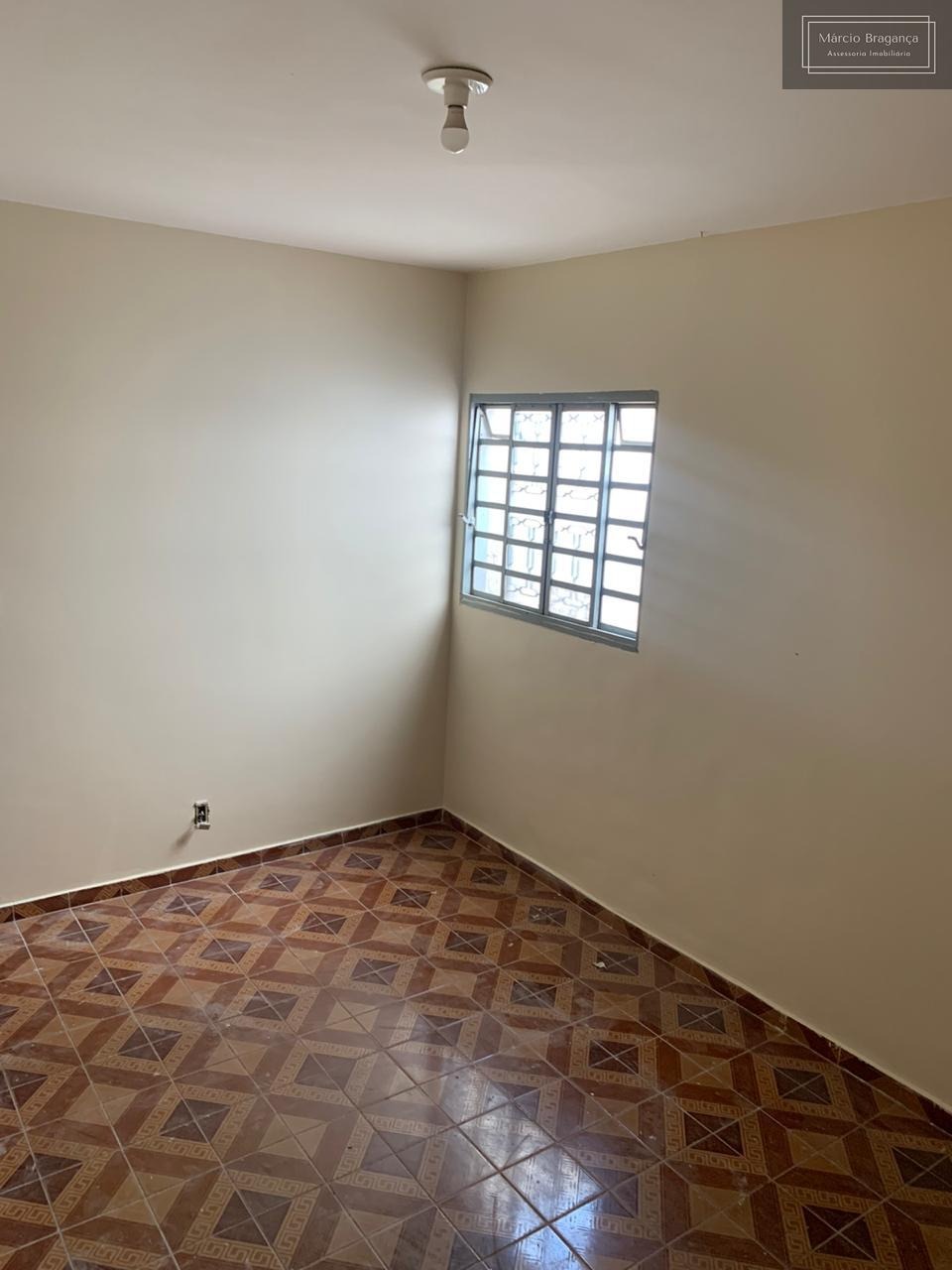 Casa à venda com 11 quartos, 410m² - Foto 2