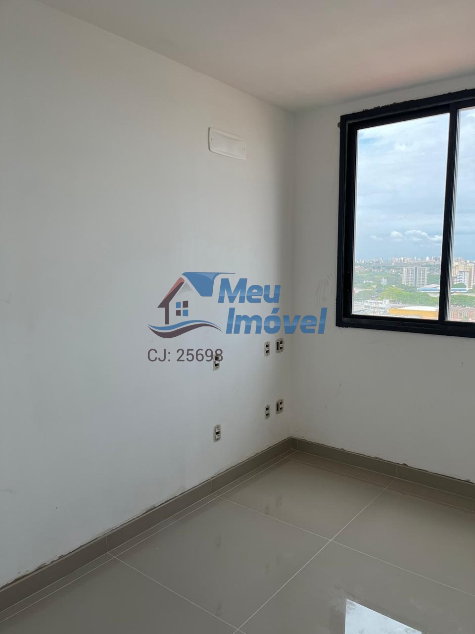 Apartamento à venda com 2 quartos, 62m² - Foto 2