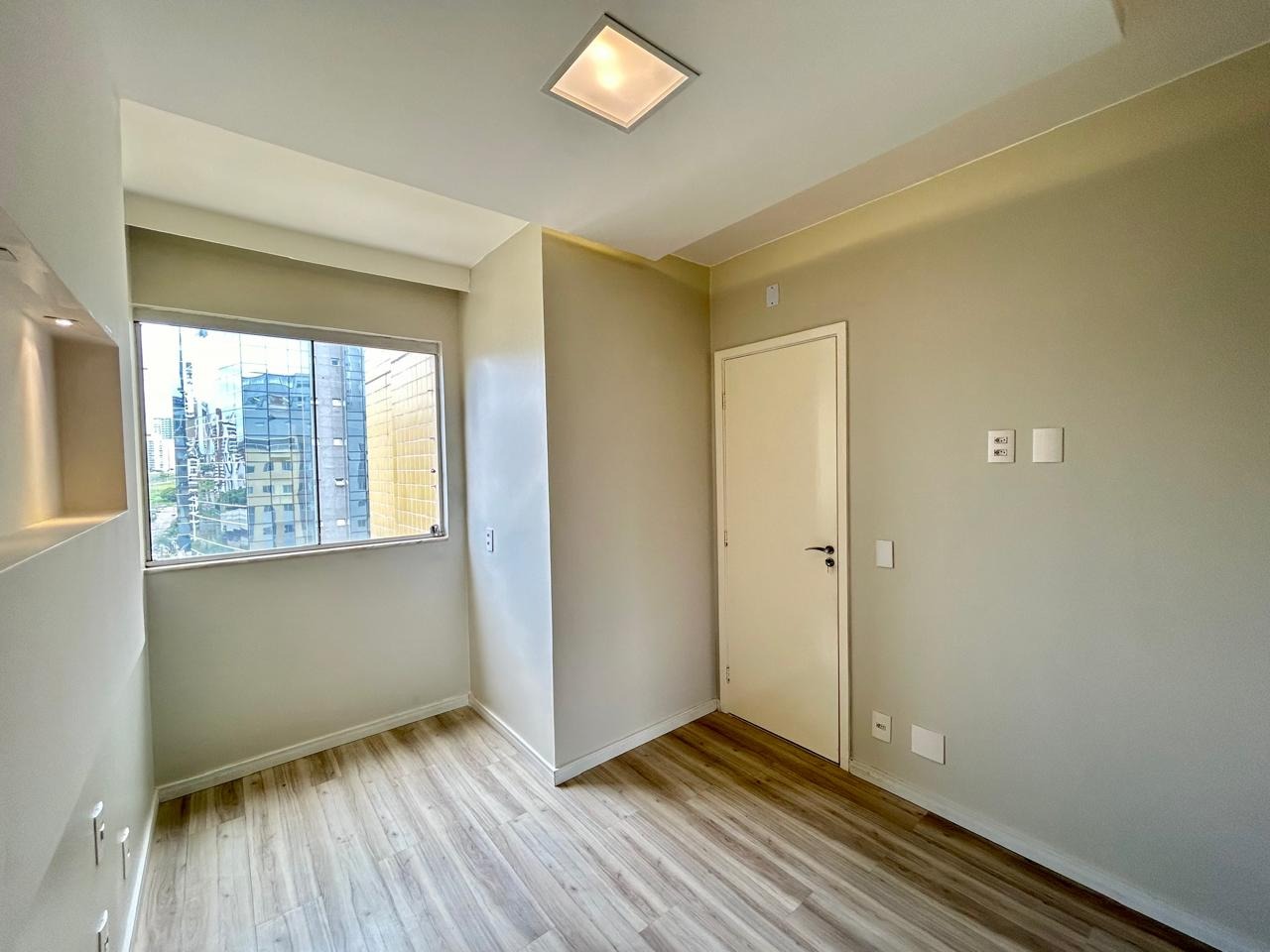 Apartamento à venda com 2 quartos, 32m² - Foto 11