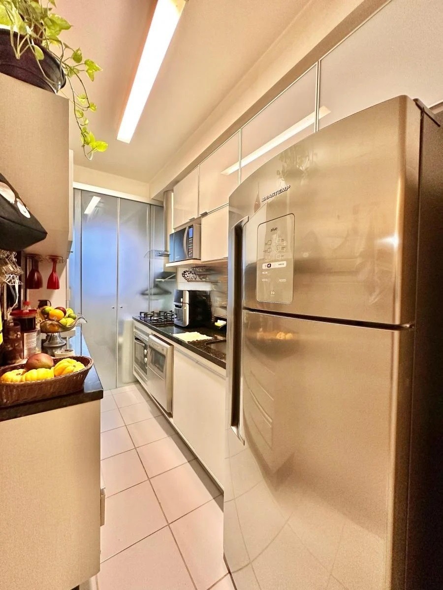 Apartamento à venda com 2 quartos, 66m² - Foto 8