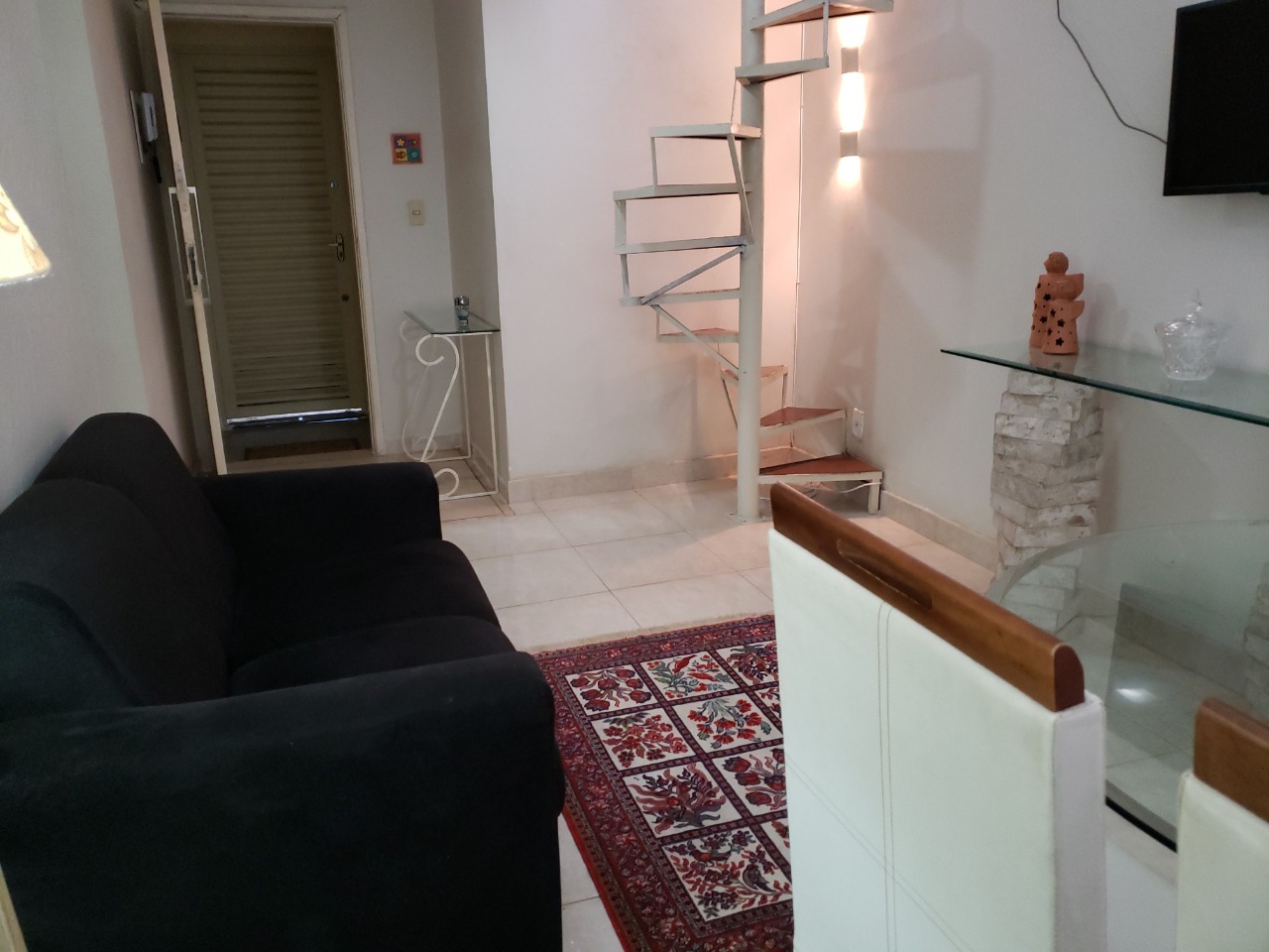 Apartamento à venda com 2 quartos, 140m² - Foto 4