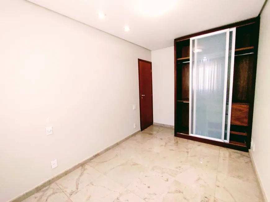 Apartamento à venda com 2 quartos, 57m² - Foto 16