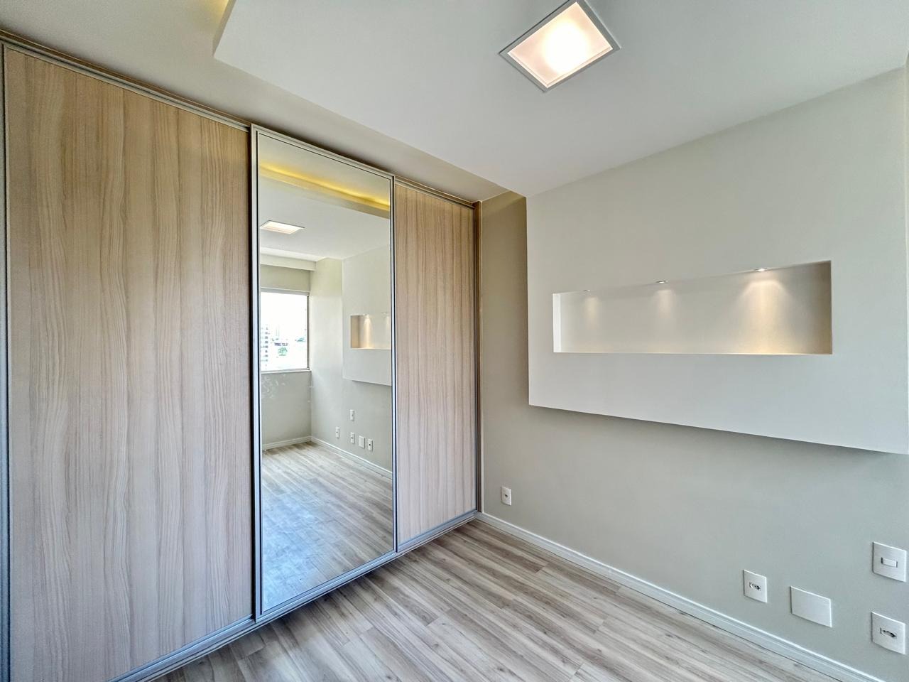 Apartamento à venda com 2 quartos, 32m² - Foto 15