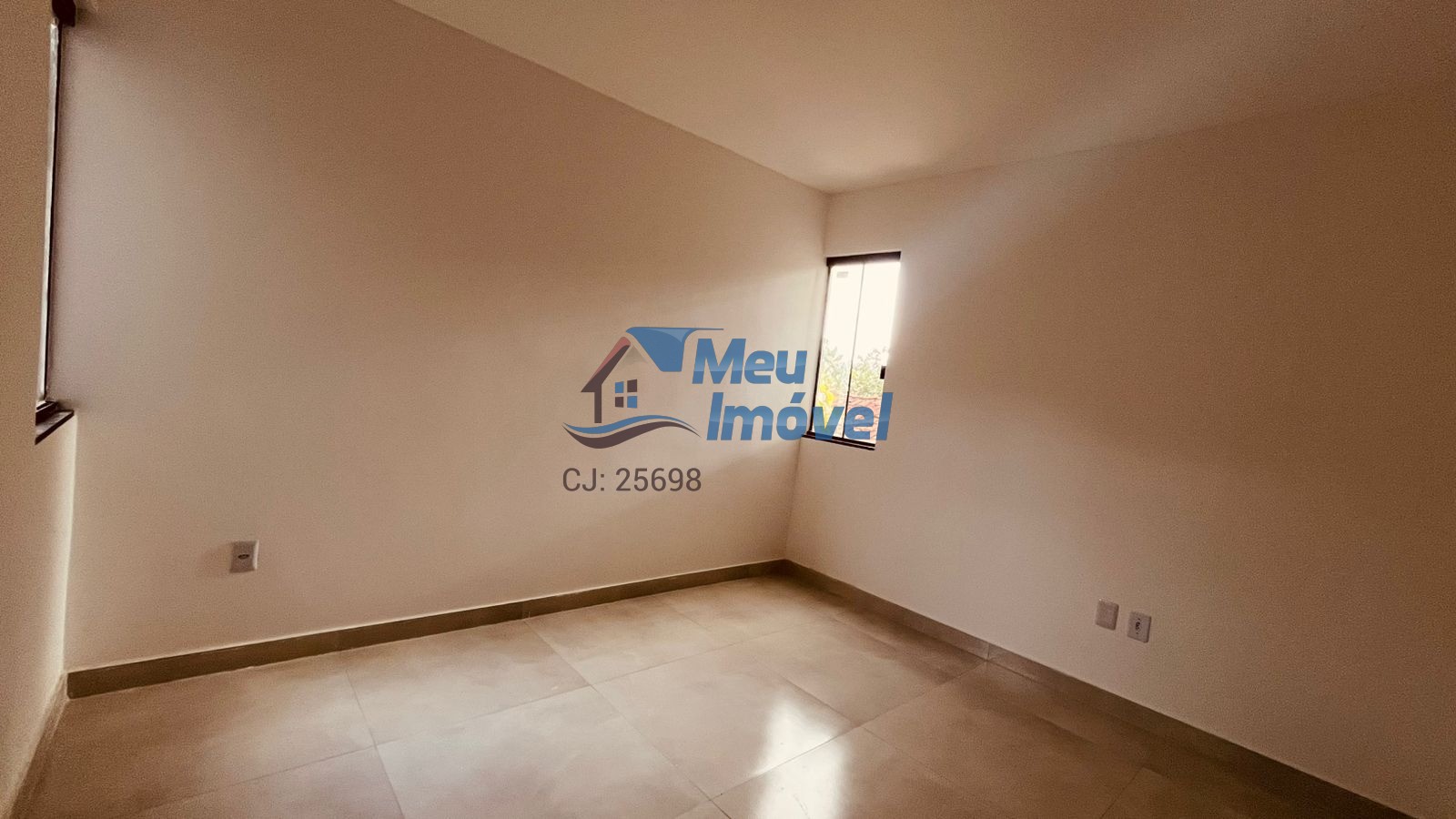 Apartamento à venda com 2 quartos, 63m² - Foto 12