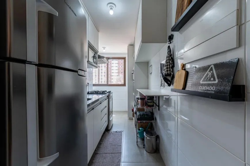 Apartamento à venda com 2 quartos, 62m² - Foto 6