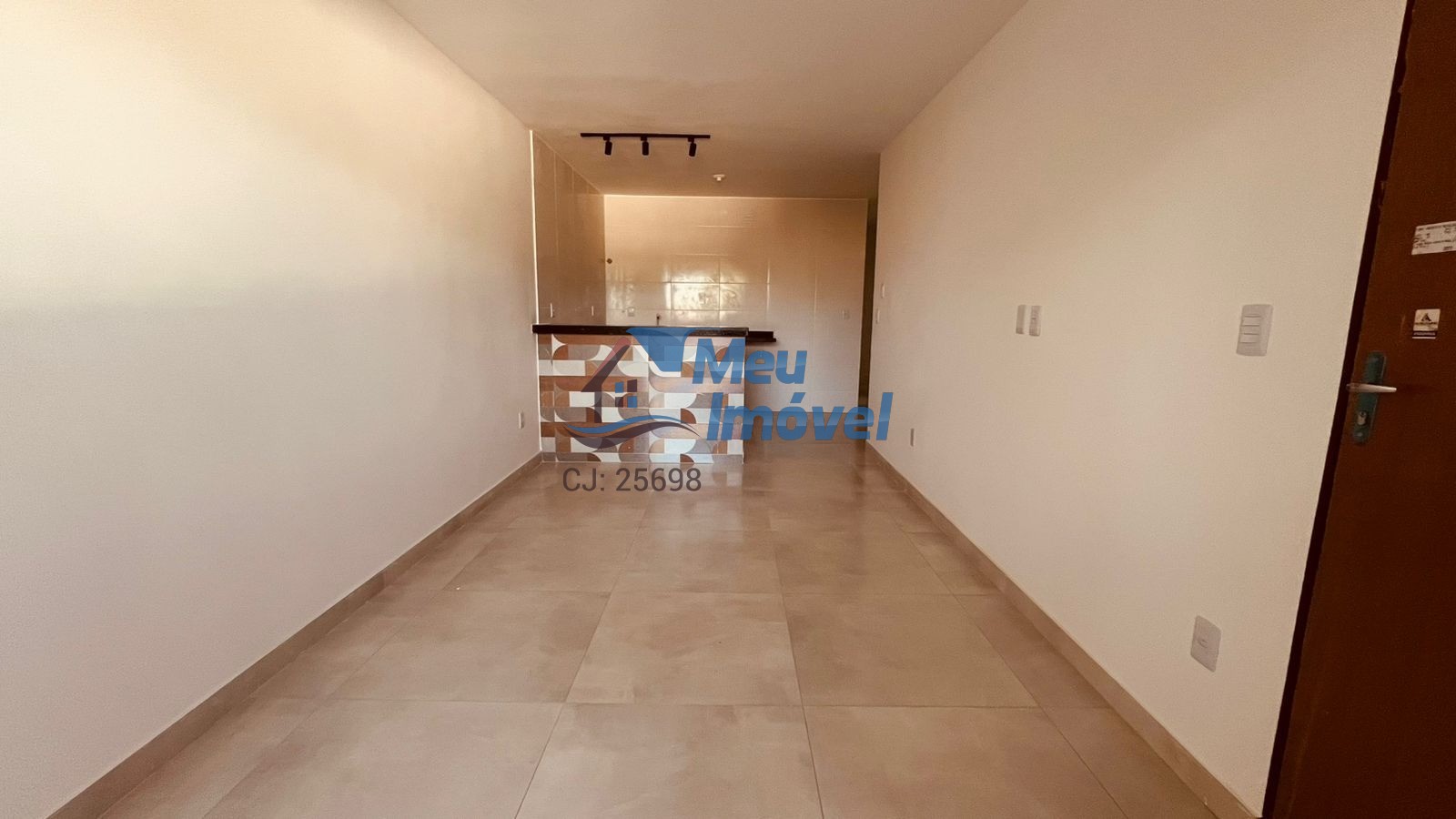 Apartamento à venda com 2 quartos, 63m² - Foto 7