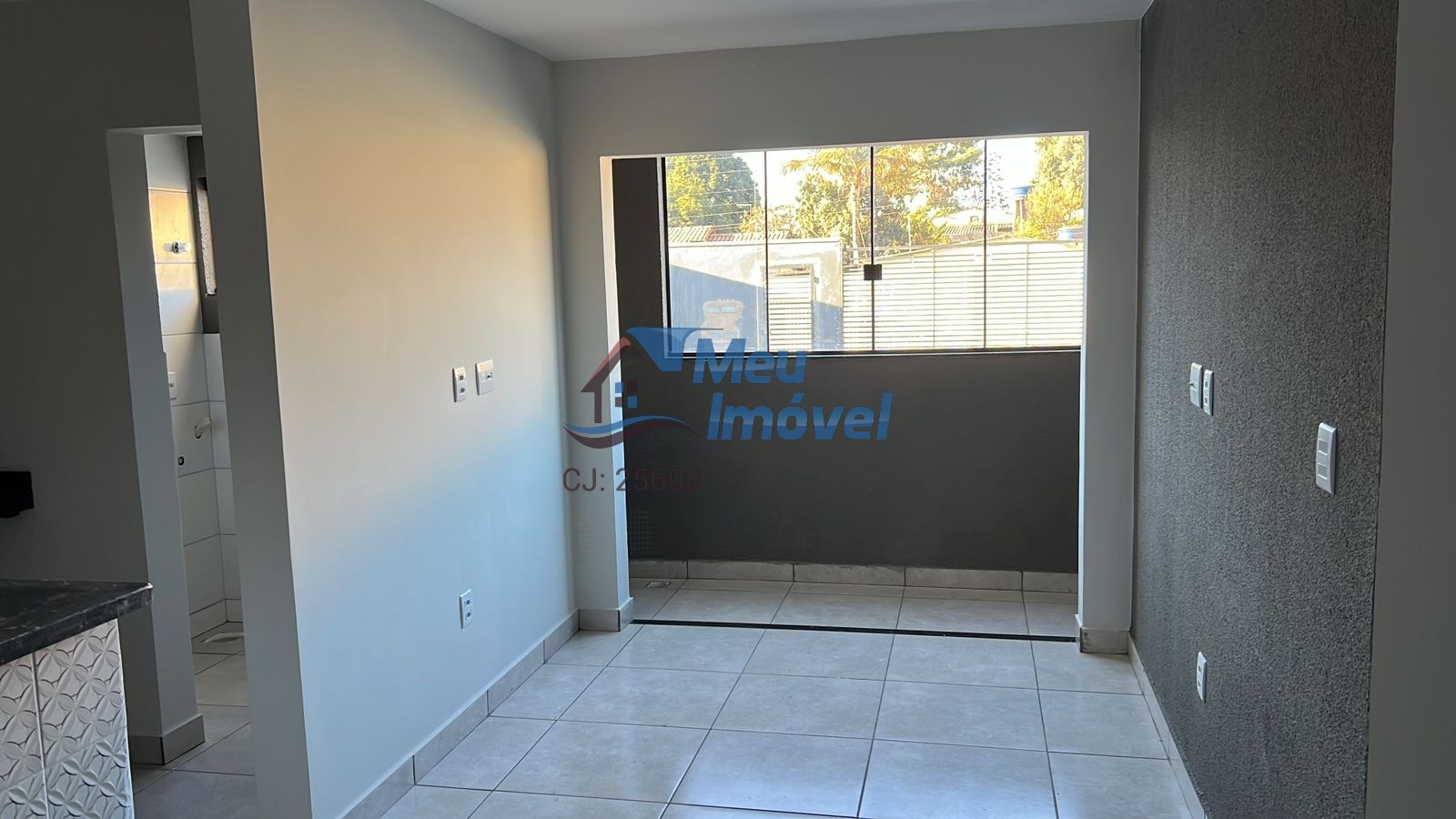 Apartamento à venda com 2 quartos, 57m² - Foto 2