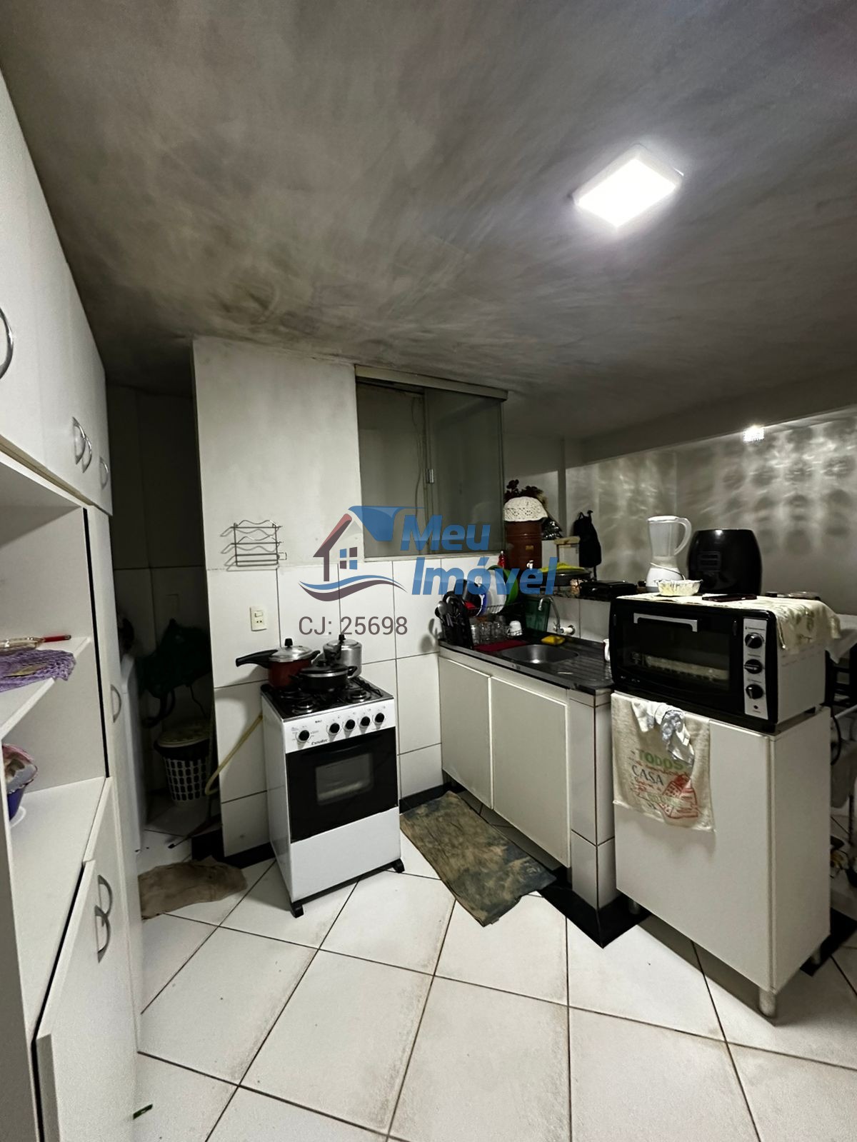 Apartamento à venda com 2 quartos, 68m² - Foto 1