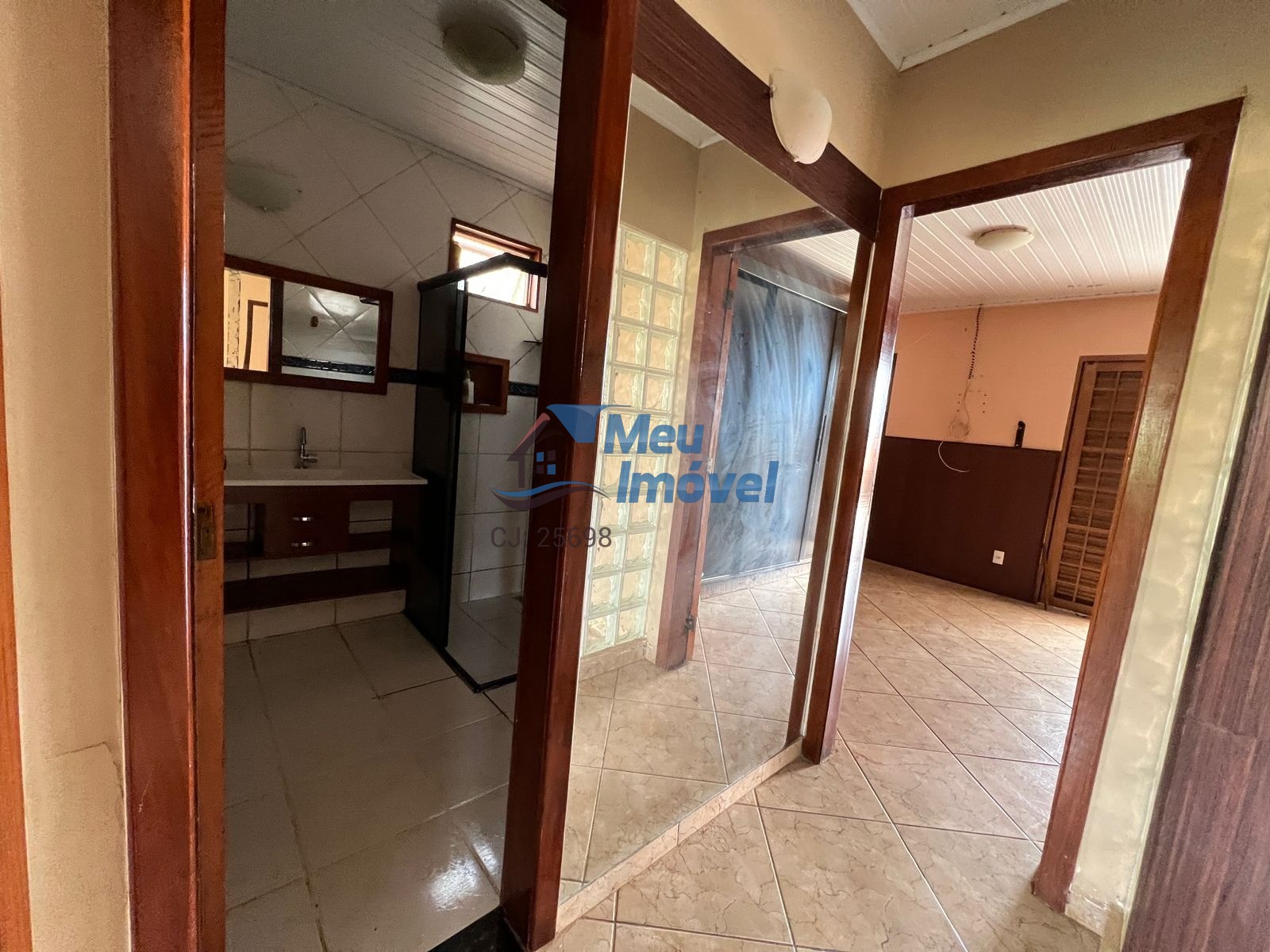 Casa à venda e aluguel com 3 quartos, 800m² - Foto 12