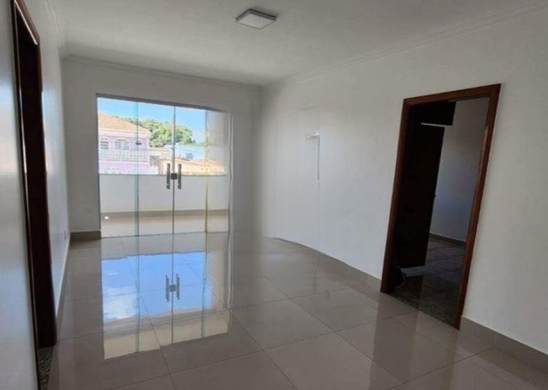 QND 58 Casa Sobrado 6 Quartos 6 Suítes 5 Vagas 360m² Nascente Piscina Reformada