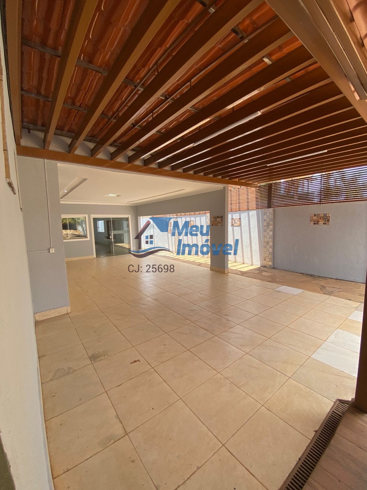 Casa à venda com 4 quartos, 300m² - Foto 14