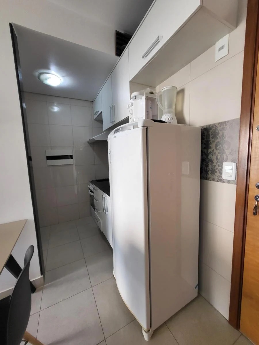 Apartamento à venda com 1 quarto, 37m² - Foto 12