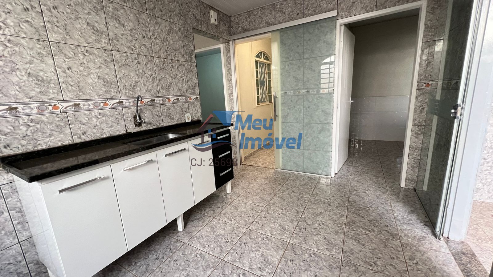 Casa à venda com 4 quartos, 144m² - Foto 15