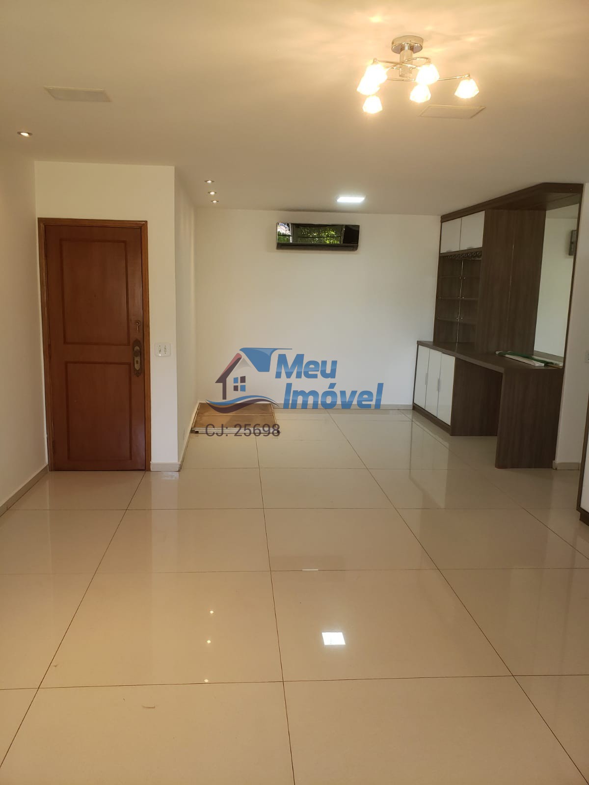 Apartamento à venda com 3 quartos, 141m² - Foto 6