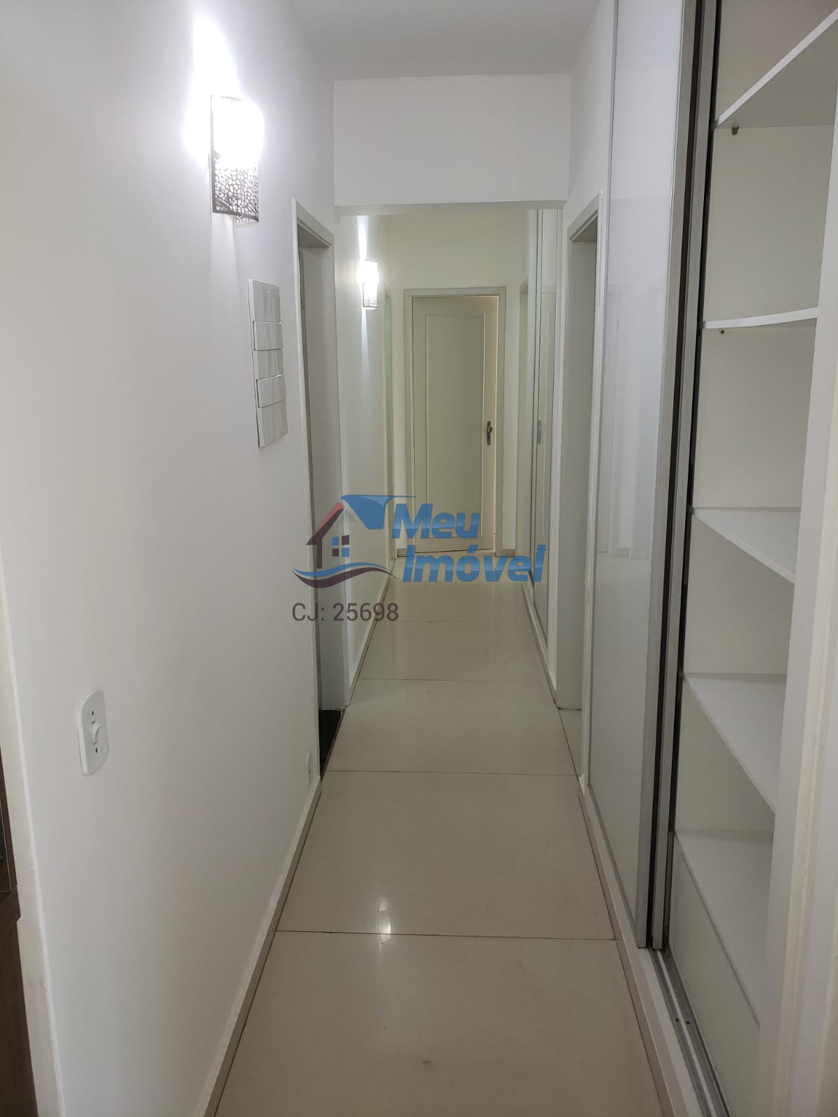 Apartamento à venda com 3 quartos, 141m² - Foto 19