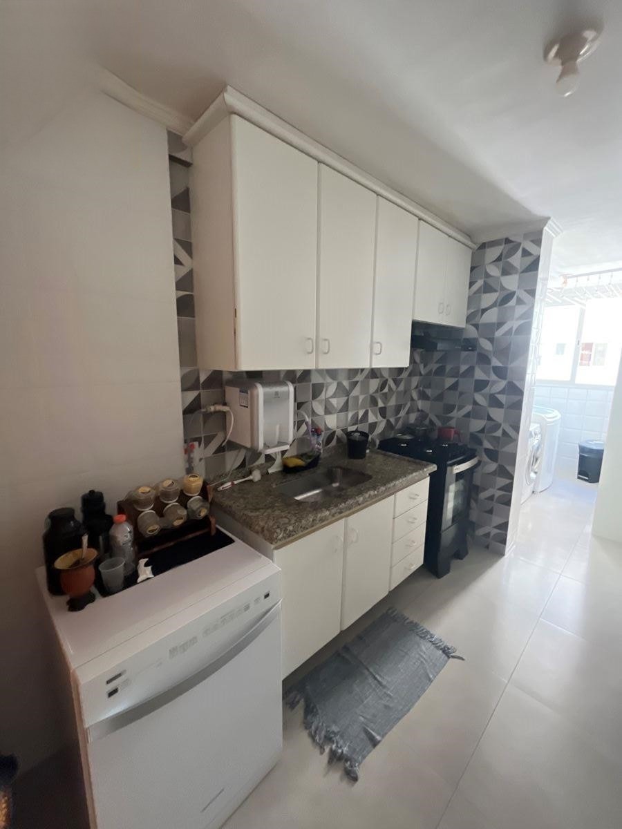 Apartamento à venda com 3 quartos, 84m² - Foto 4