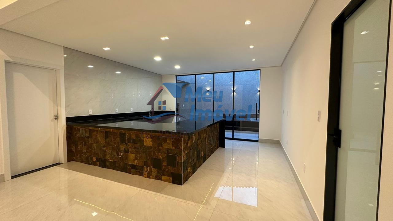 Casa à venda com 3 quartos, 250m² - Foto 17