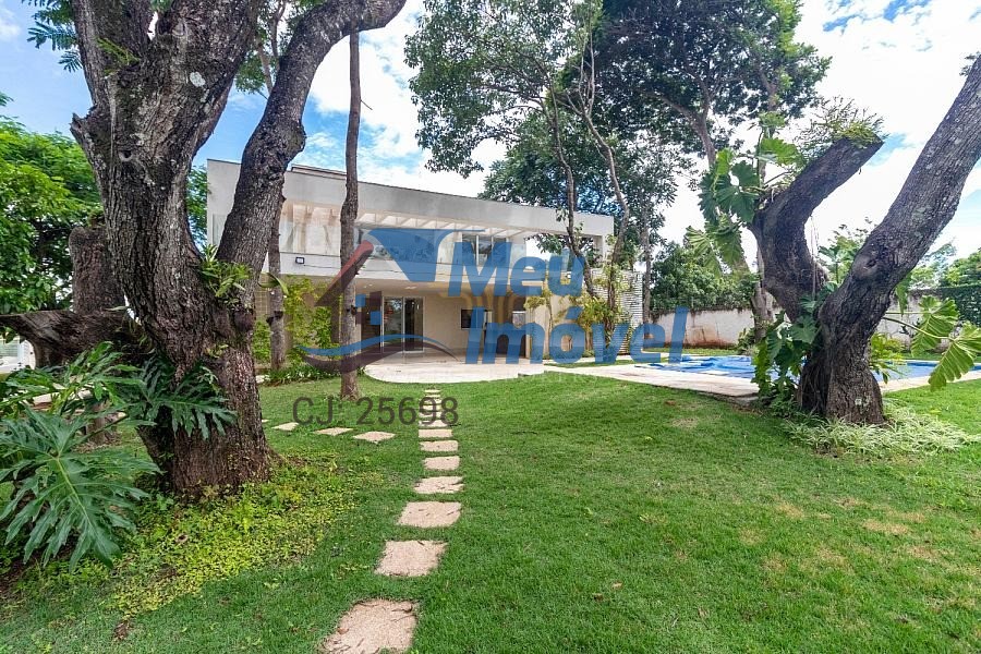 Casa à venda com 3 quartos, 435m² - Foto 2