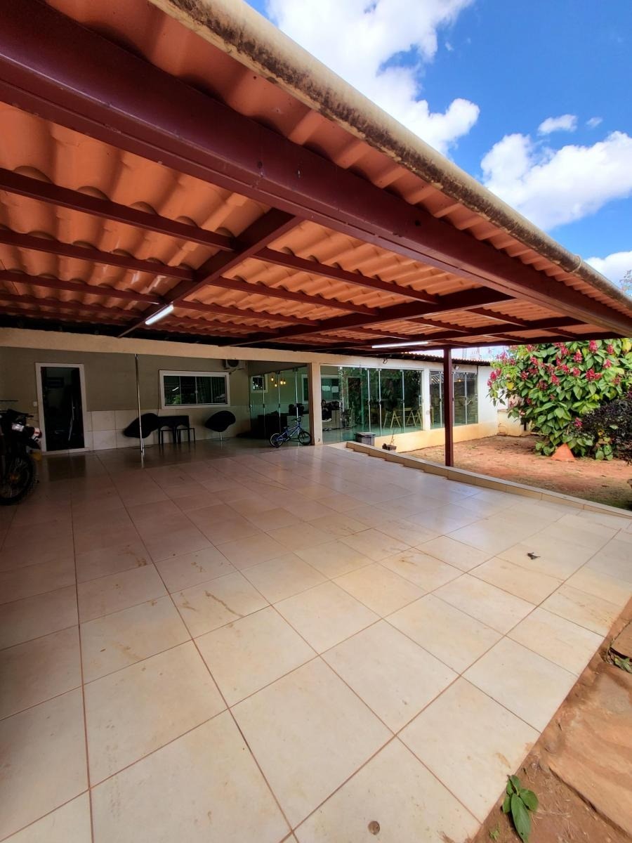 Casa à venda com 3 quartos, 350m² - Foto 47