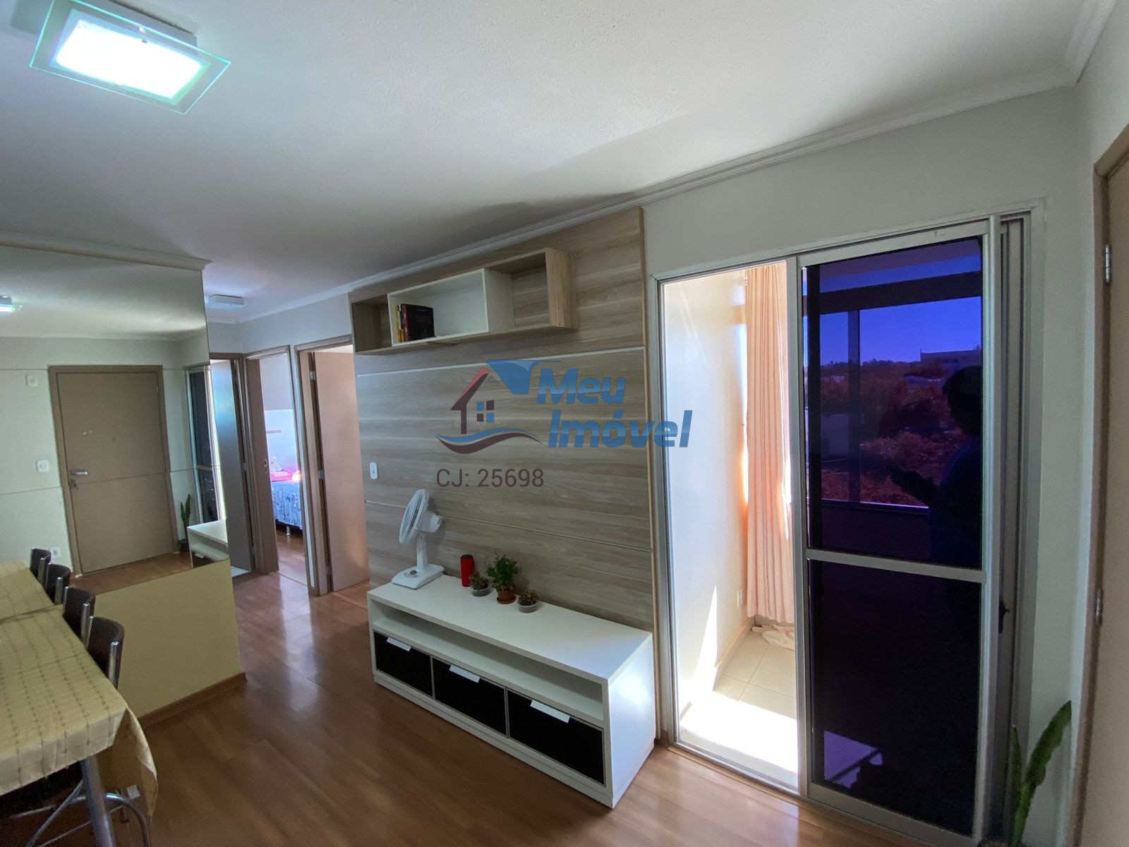 Apartamento à venda com 2 quartos, 48m² - Foto 1