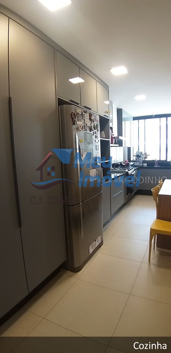 Apartamento à venda com 3 quartos, 124m² - Foto 4