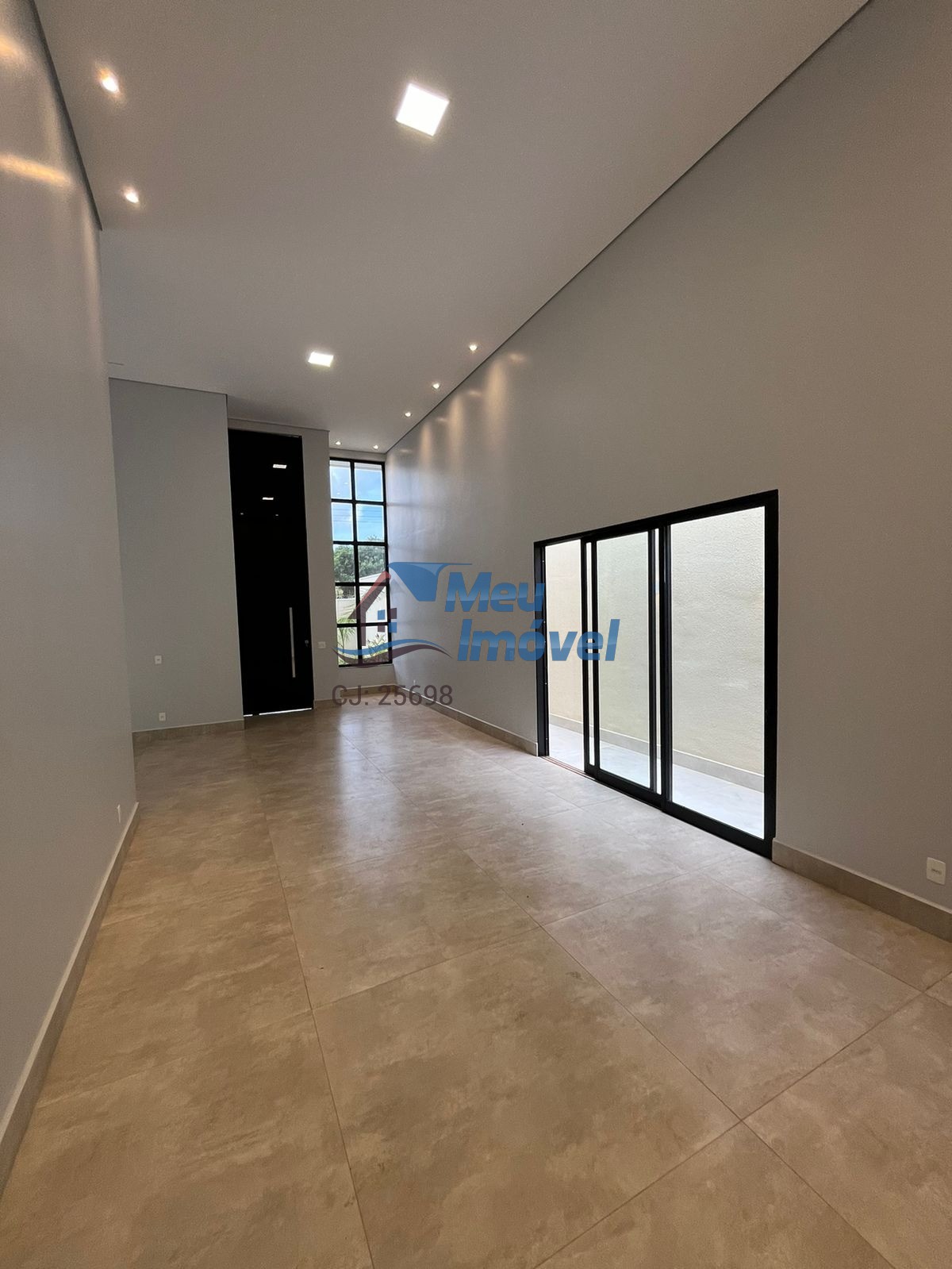 Casa à venda com 4 quartos, 300m² - Foto 5