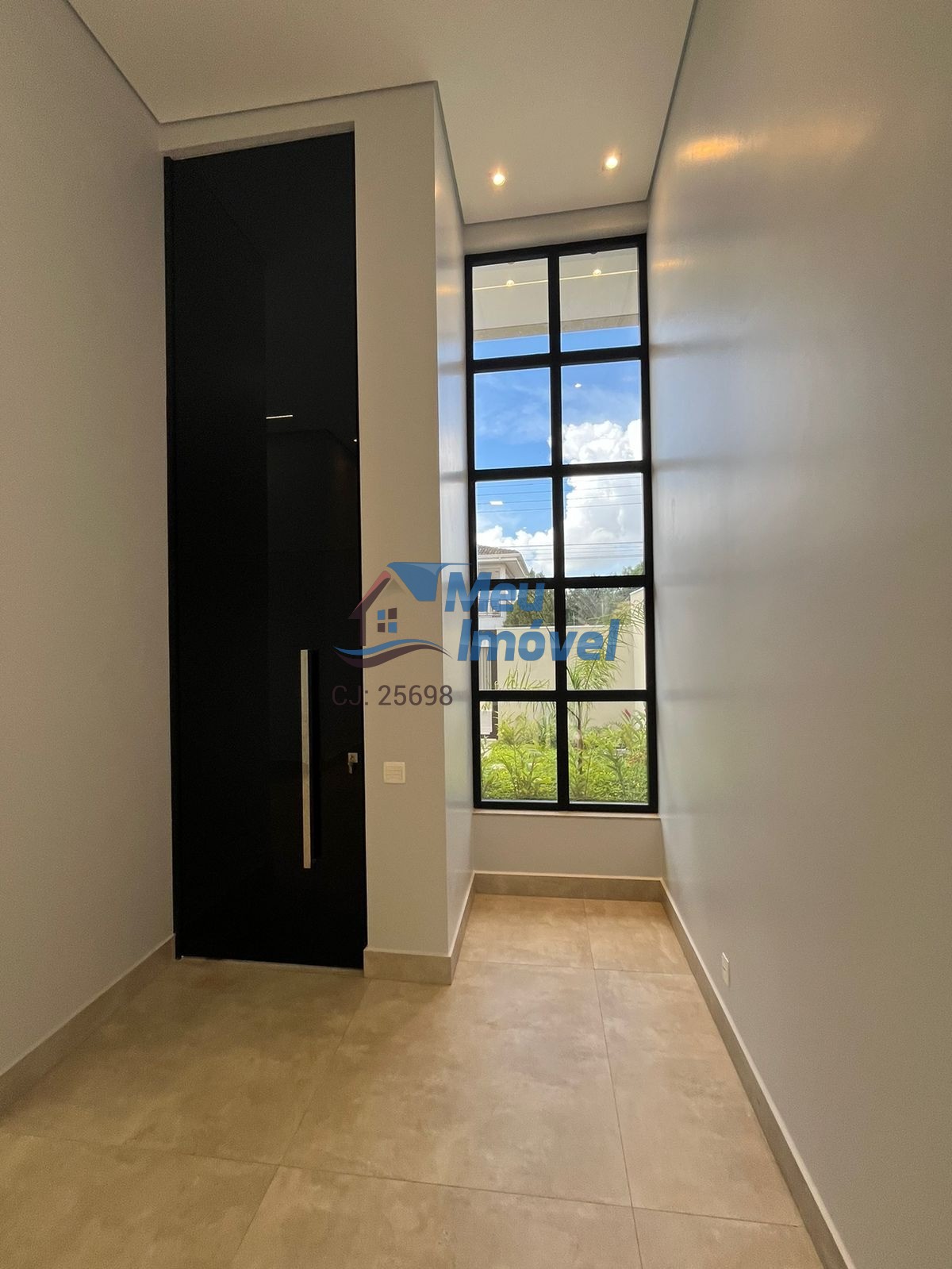 Casa à venda com 4 quartos, 300m² - Foto 8