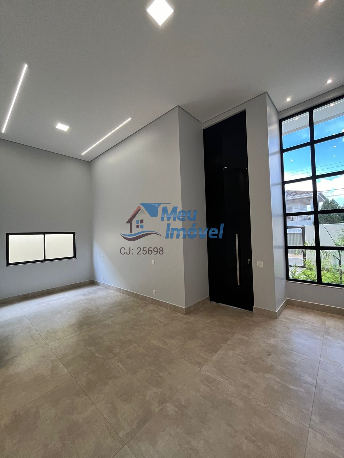 Casa à venda com 4 quartos, 300m² - Foto 10