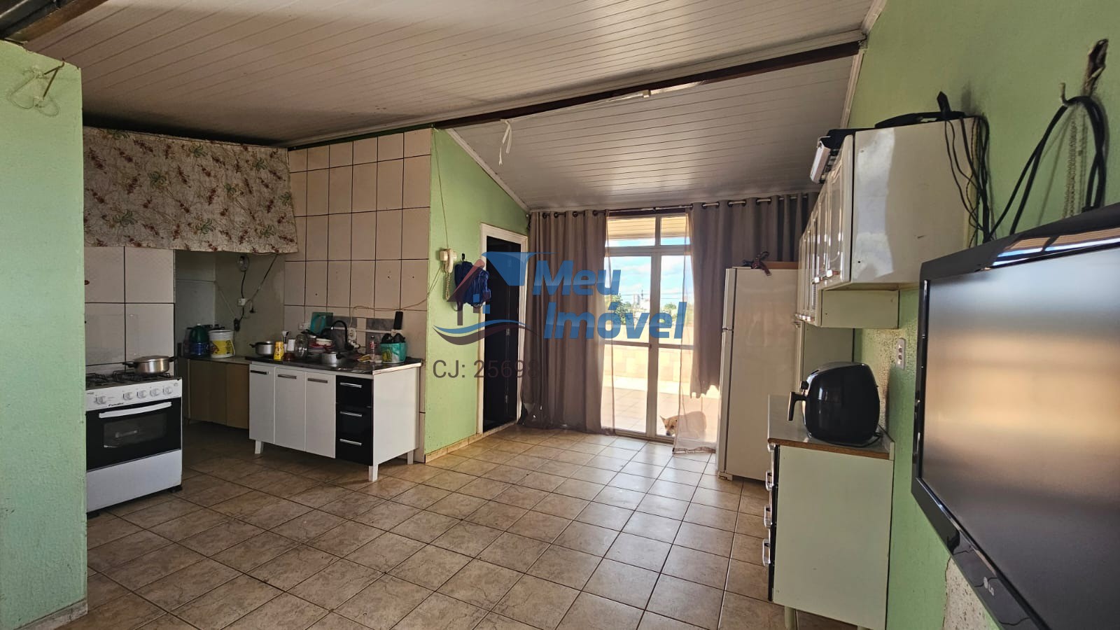 Casa à venda com 4 quartos, 280m² - Foto 1