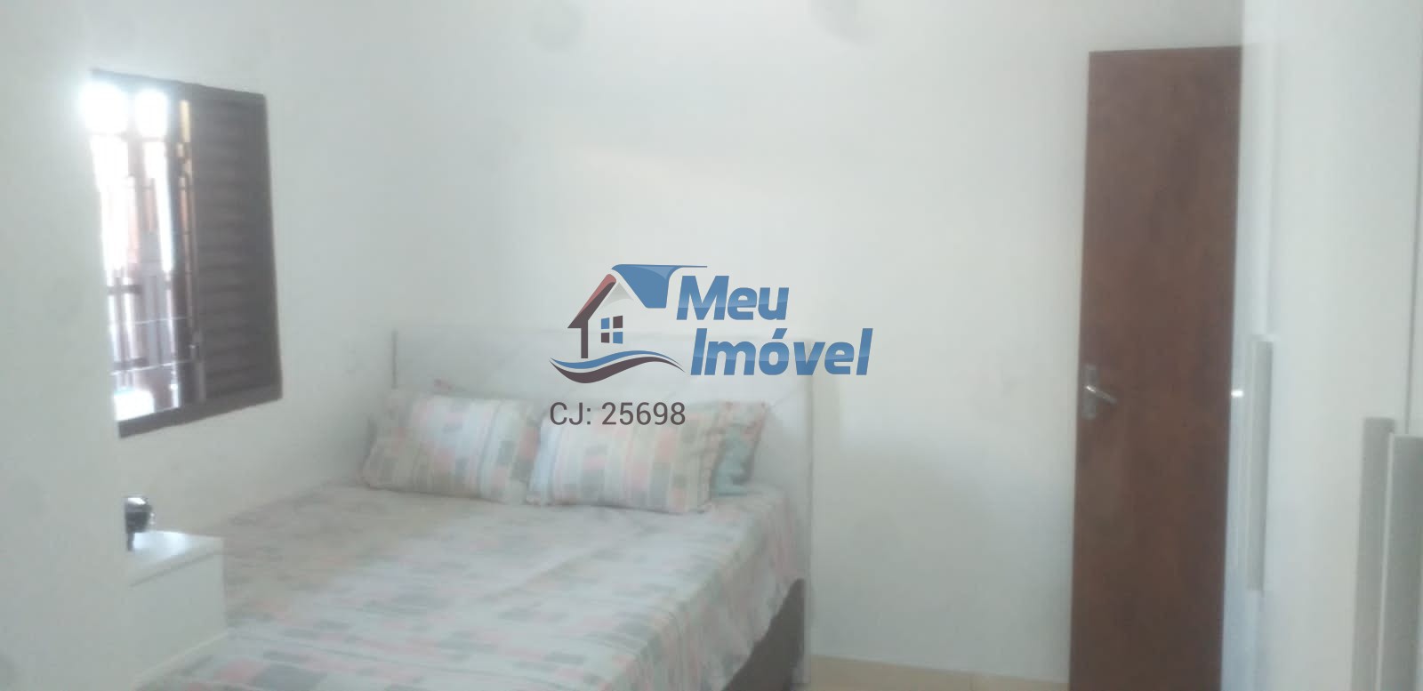 Casa à venda com 3 quartos, 108m² - Foto 8