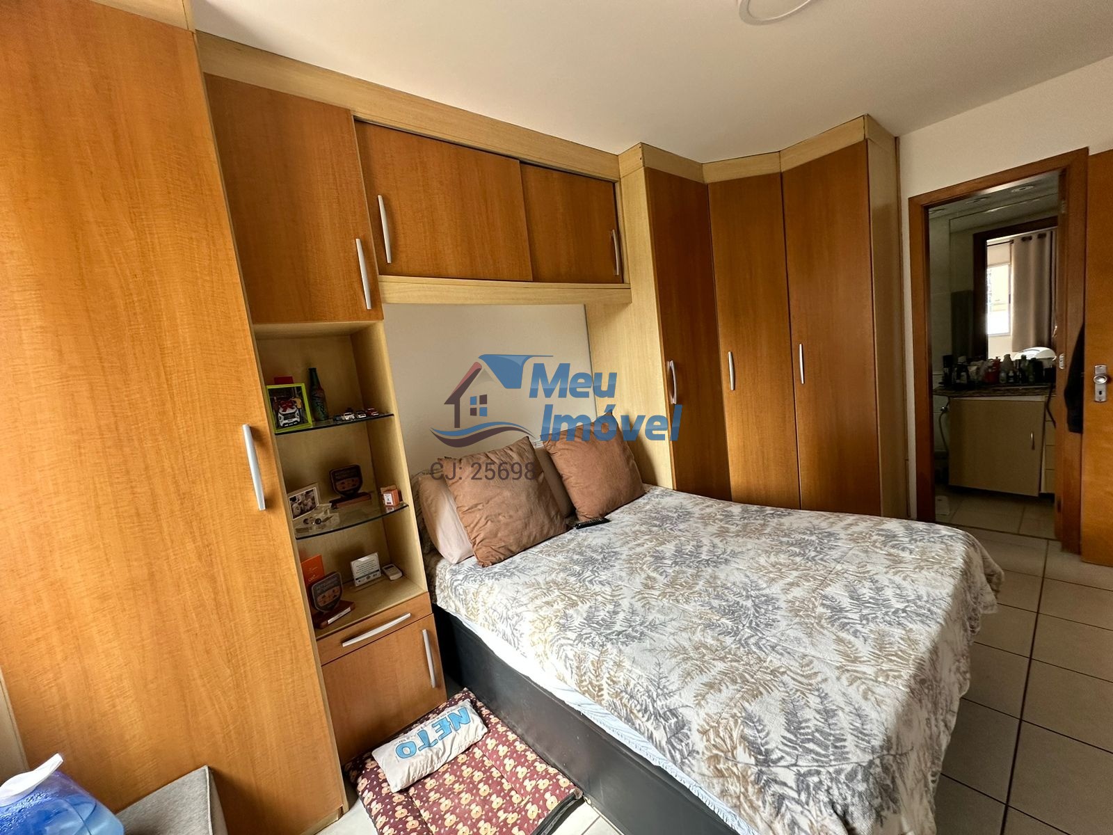 Apartamento à venda com 2 quartos, 90m² - Foto 3